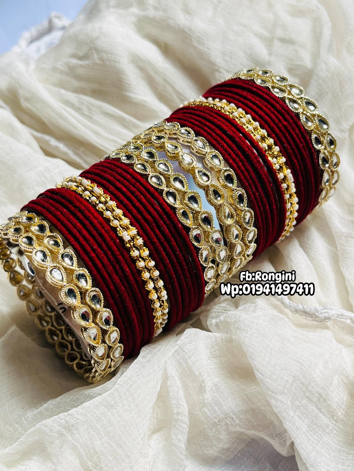 রাজকীয় লাল-সোনালি কুন্দন চুড়ি সেট