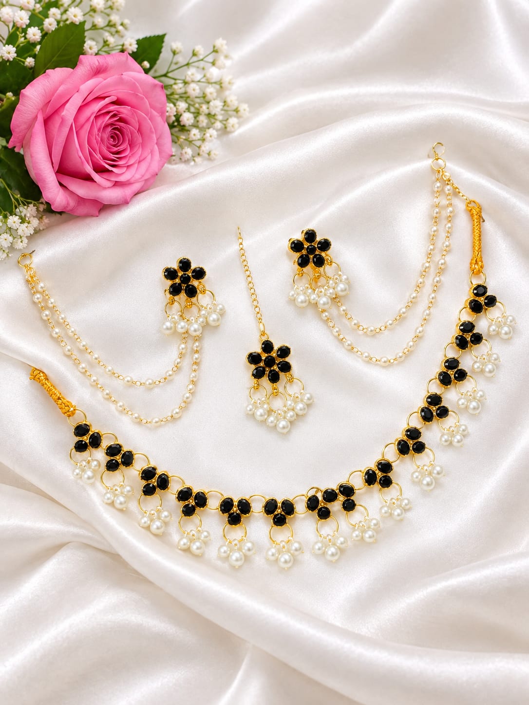 Traditional Pearl and Stone Choker Jewelry Set